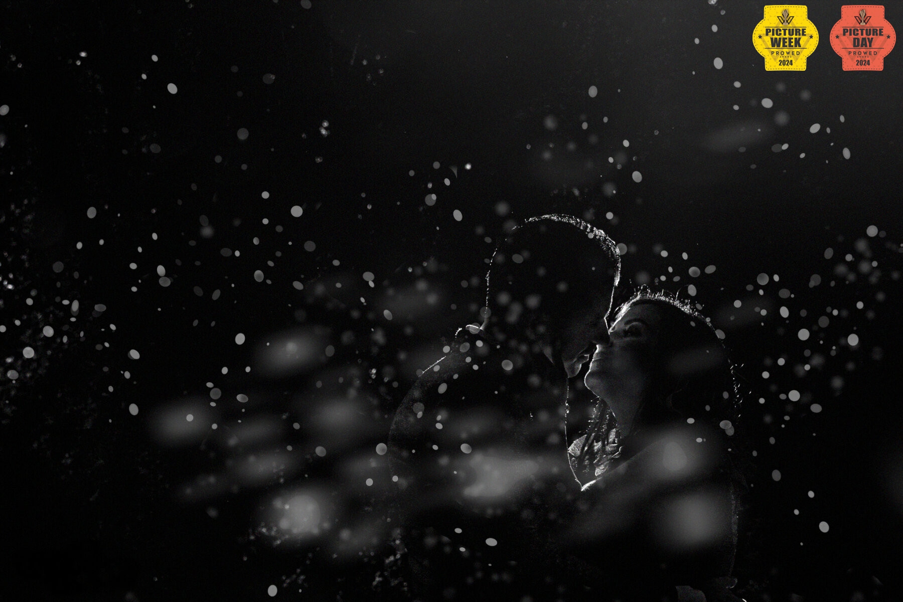 AdPhoto