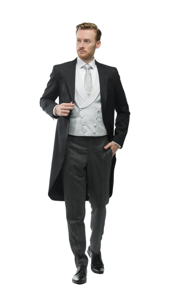 Redingota neagra ceremonie Loro Piana 1 Redingota neagra ceremonie Loro Piana 1