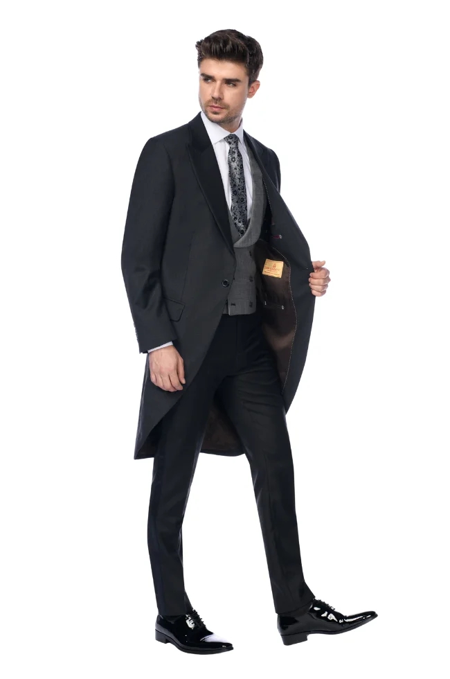 Redingota neagra ceremonie Reda Redingota neagra ceremonie Reda