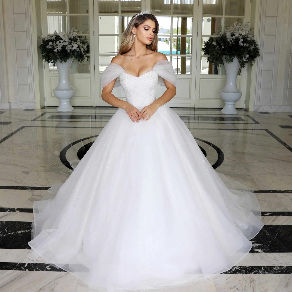 Arriana Karen - Rochie de mireasa Gabby Arriana Karen - Rochie de mireasa Gabby