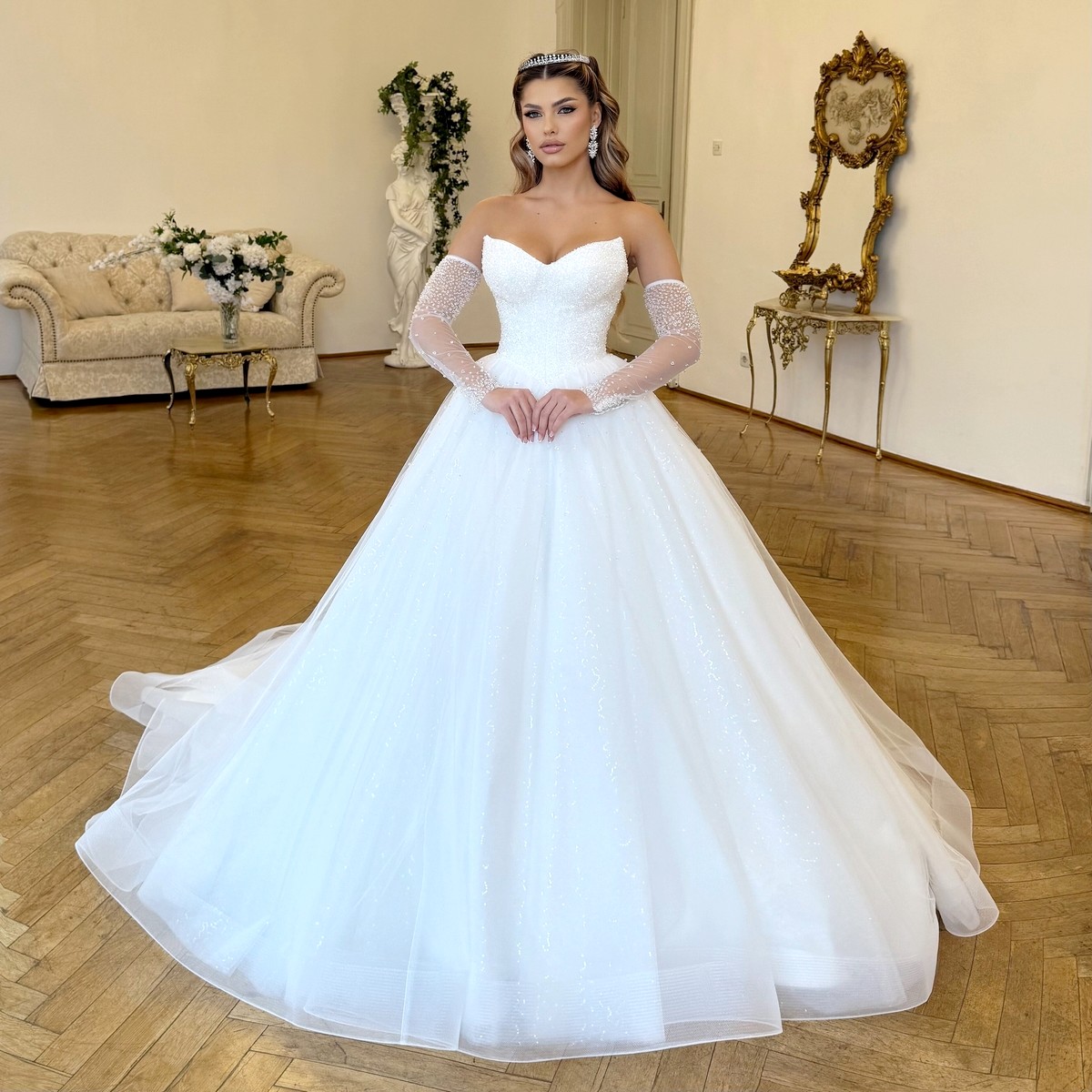 Arriana Karen - Rochie de mireasa Malta Arriana Karen - Rochie de mireasa Malta