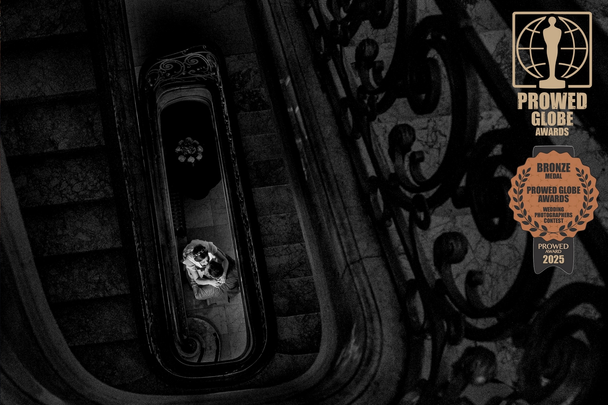 Fotografie premiată cu medalie de Bronz la PROWED Globe Awards 2025 - categoria "Black & White" - fotograf nuntă București AdPhoto