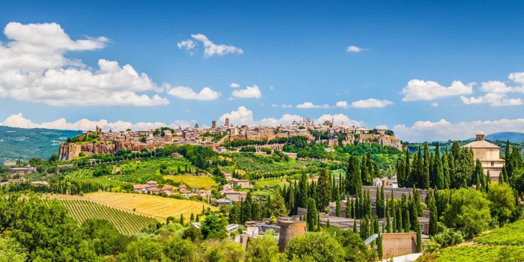 nuntă în Italia Umbria peisaj natural sat tradițional locație wedding planner Best Luxury Events I AdPhoto